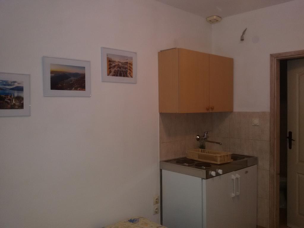 Apartmani Ivana Tivat Exterior foto