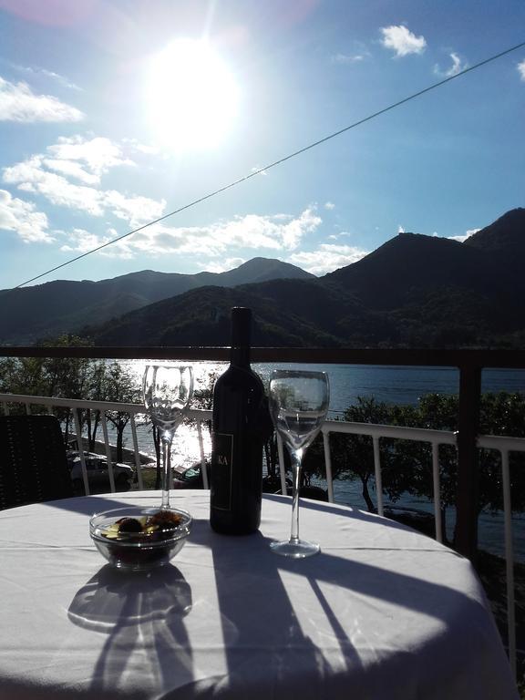 Apartmani Ivana Tivat Exterior foto